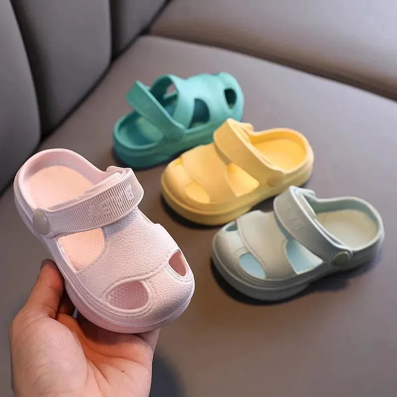 Summer New Baby Floater Shoes Boys Girl Beach Sandals for age 0 to 6 years