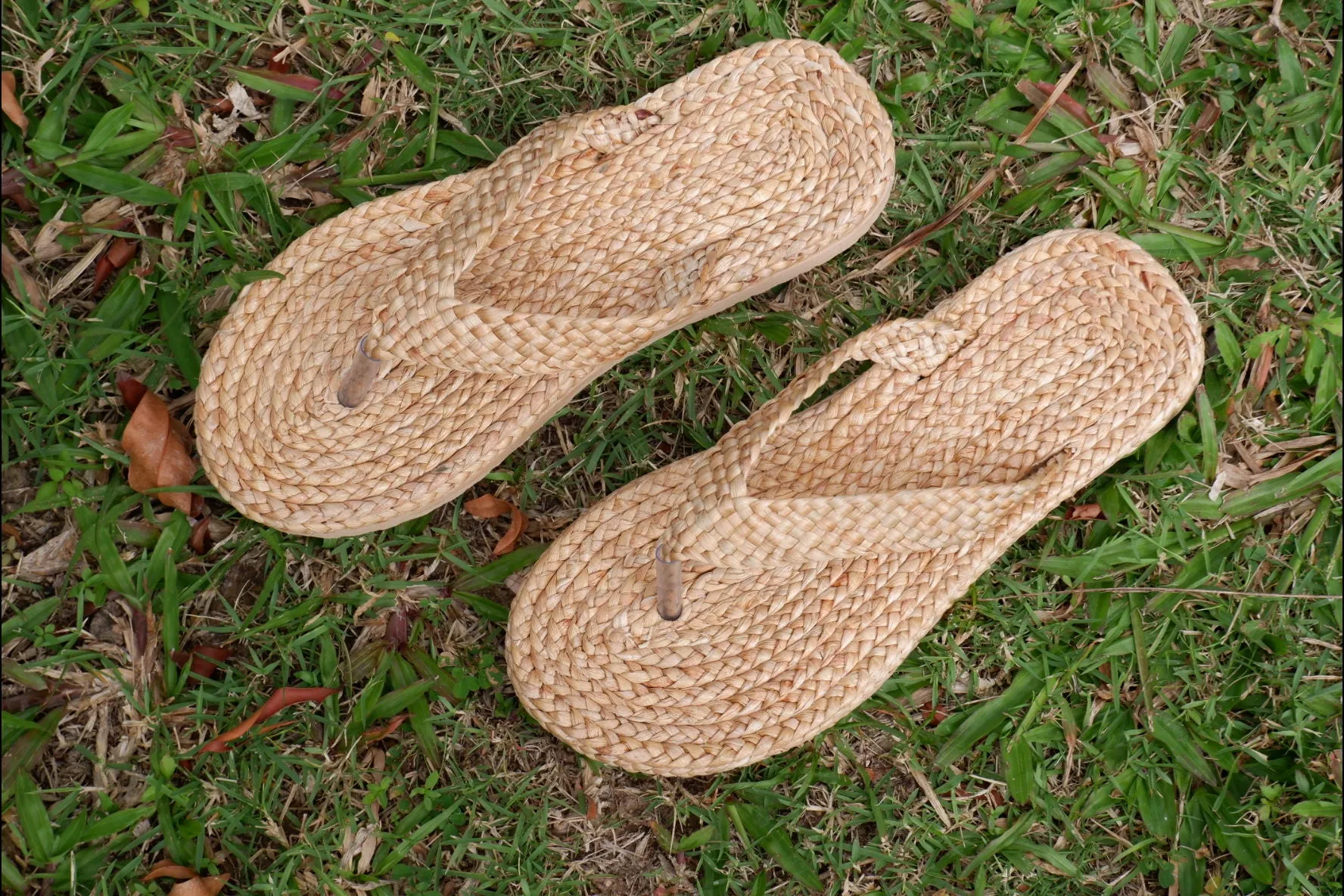 water hyacinth sandals Beach Sandals straw sandals